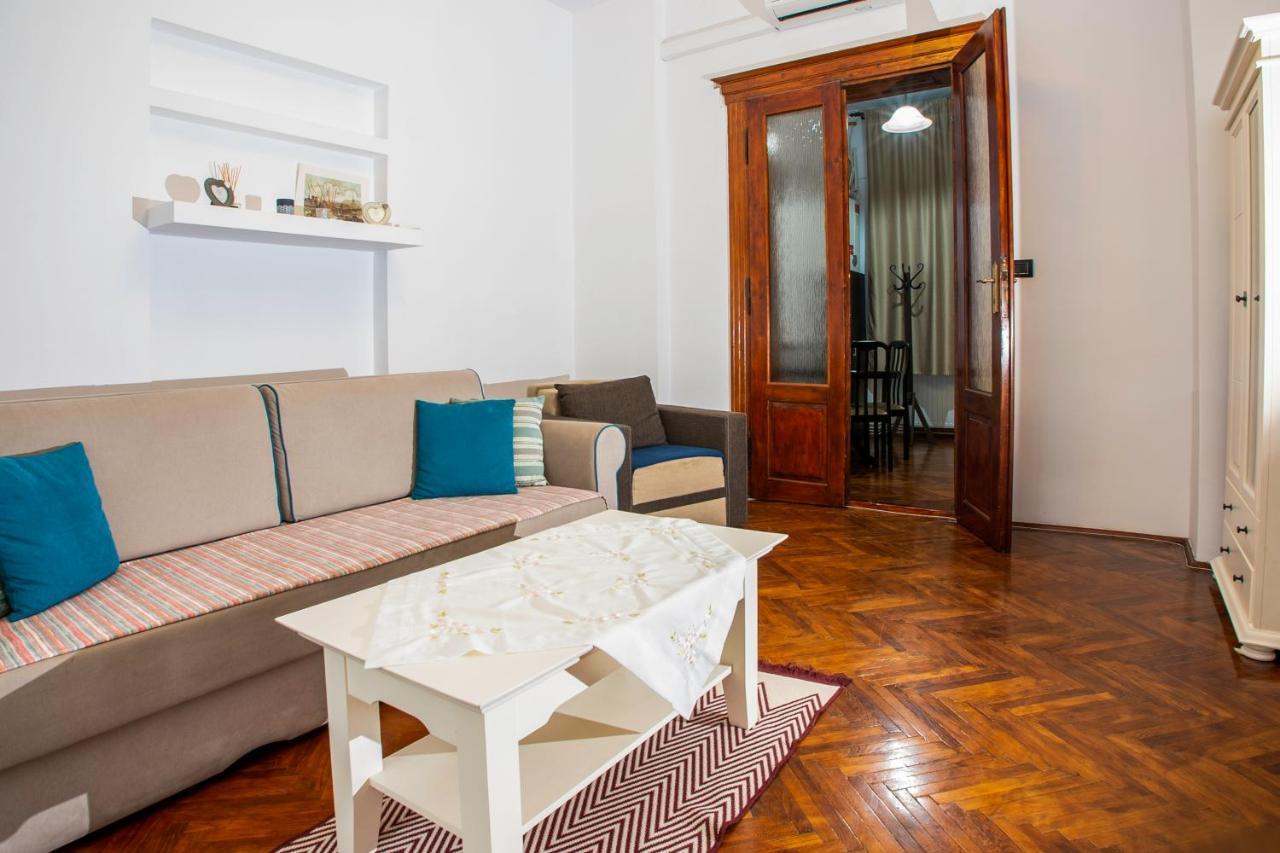 Apartment Savoya *